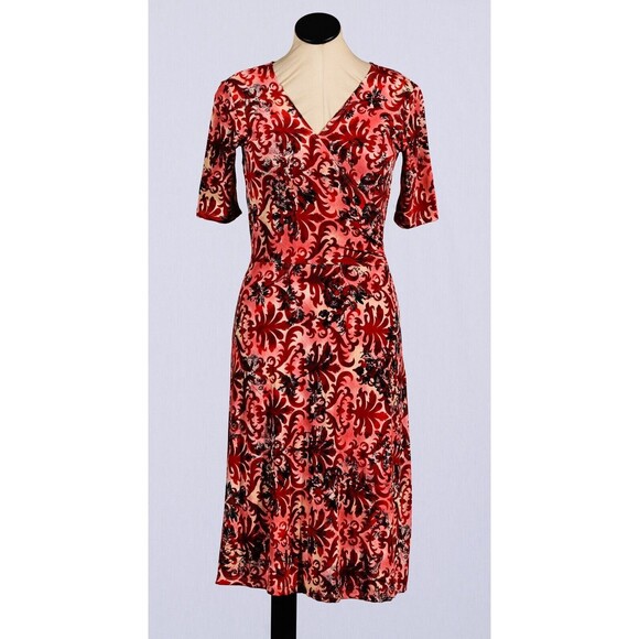 Marciano Dresses & Skirts - Marciano Nicole Canada Red Black Floral Stretch Knit V-Neck Midi Dress Sz P/S